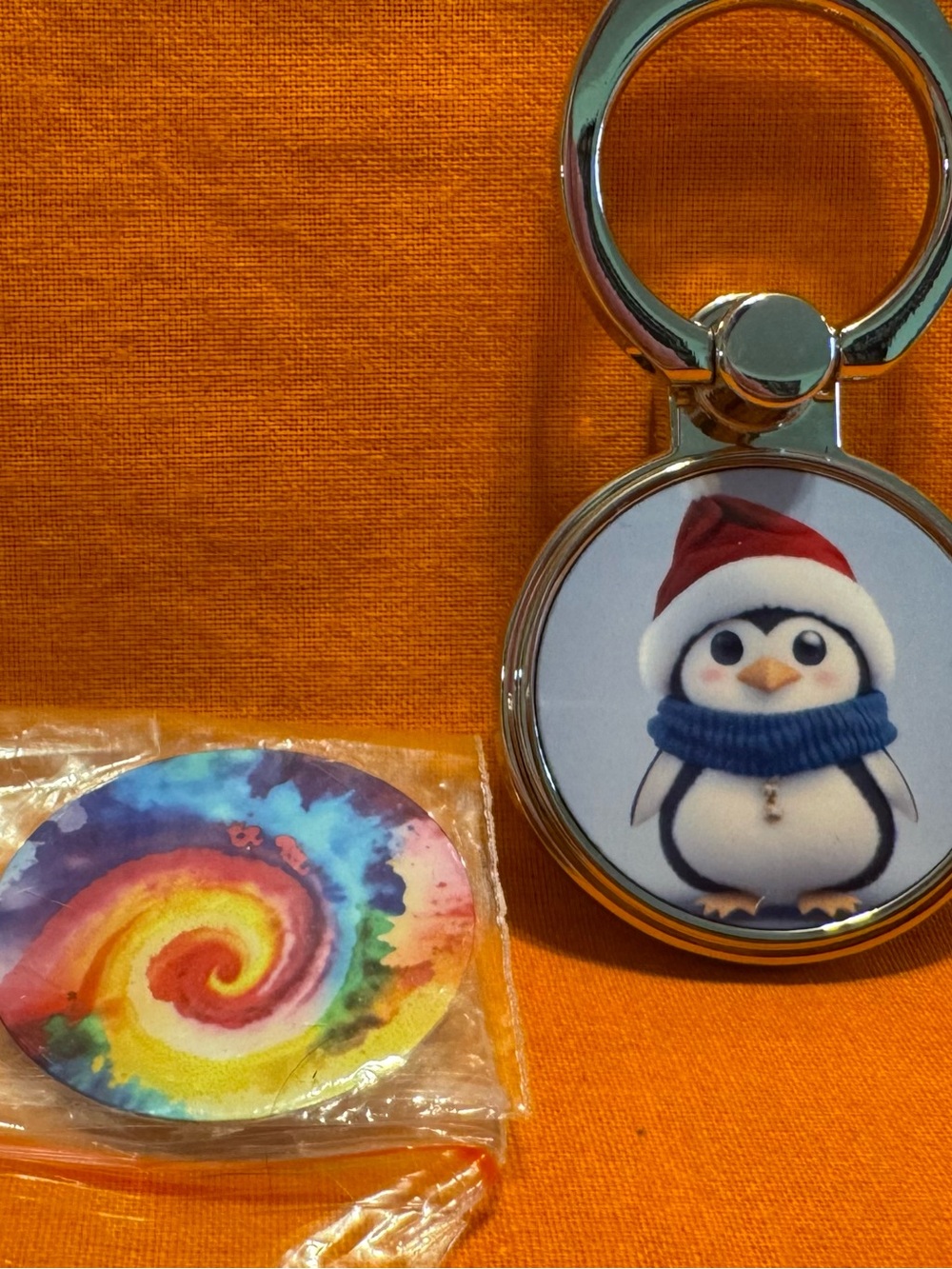 Penguin Phone Grip Ornament in Orange — Unbranded
